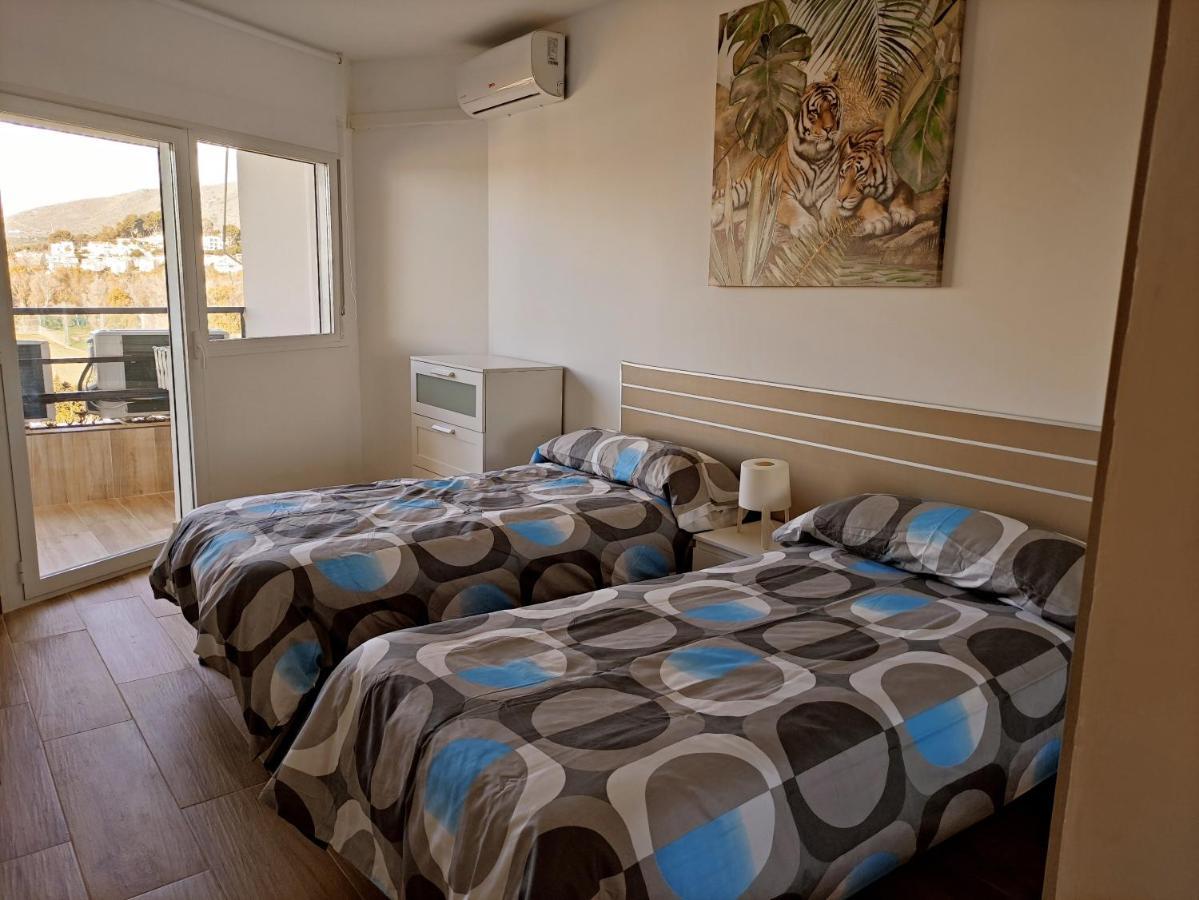 Malaguena Views Apartment Торемолинос Екстериор снимка