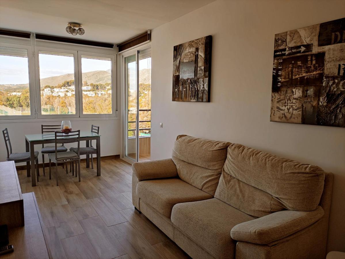 Malaguena Views Apartment Торемолинос Екстериор снимка