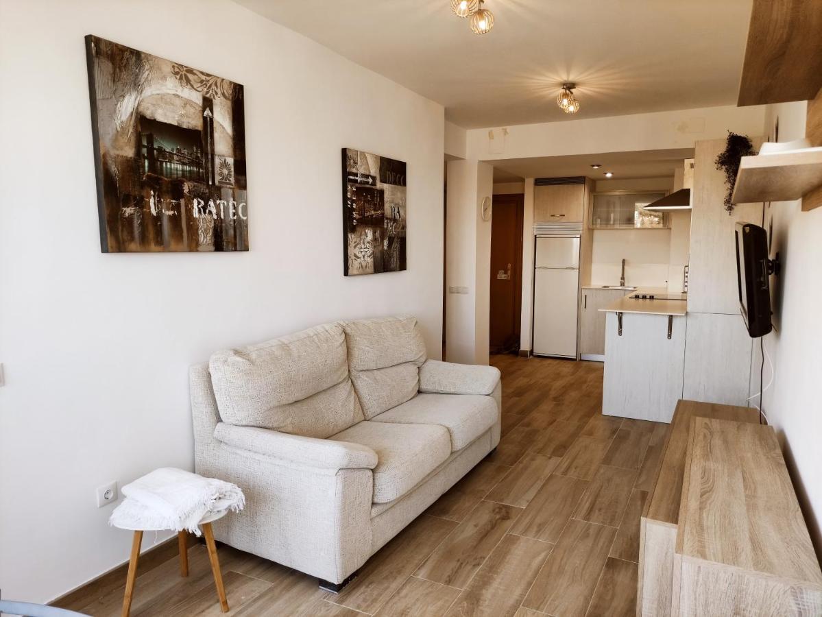 Malaguena Views Apartment Торемолинос Екстериор снимка