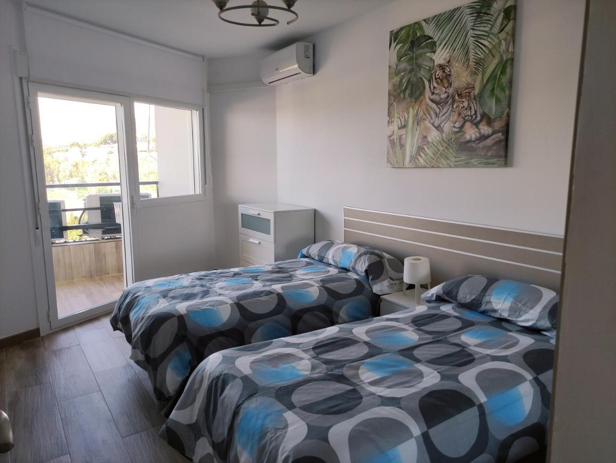 Malaguena Views Apartment Торемолинос Екстериор снимка